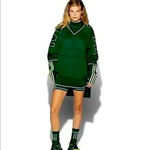 Unisex Ivy Park Crewneck Sweatshirt